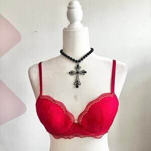 Victoria’s Secret Dream Angels Bra 34C‎ Red Lace Romantic Y2K Lingerie
